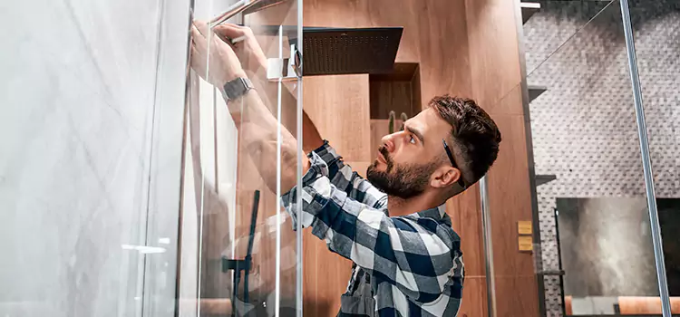 Replace Shower Doors with Frameless St. Clair Shores